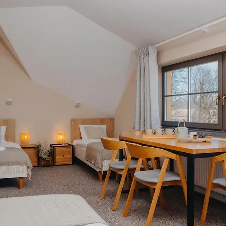 Bed & Breakfast Folwark I Park 3*